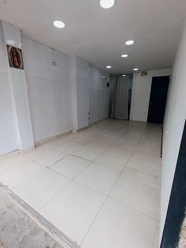 Local en arriendo en Bellavista, Bello, 35 m² · foto 4 de 8