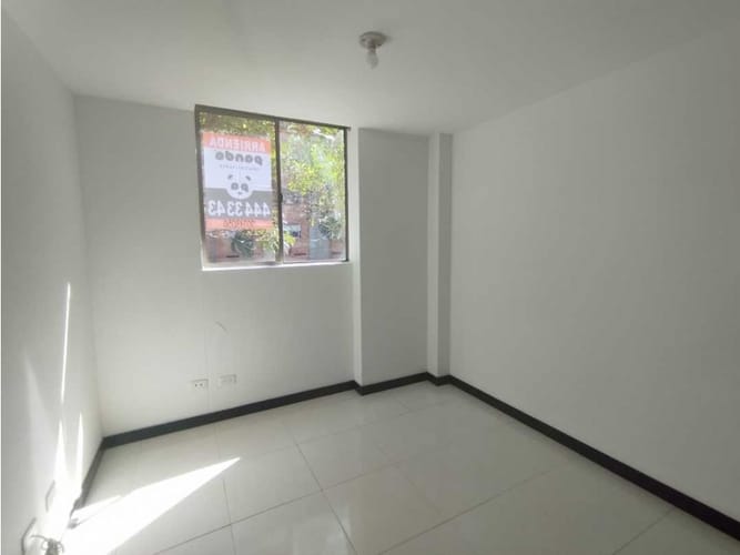 Apartamento de 3 alcobas en arriendo en Cd San Lucas, Envigado, 90 m² · foto 11 de 14