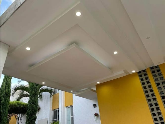 Casa de 4 alcobas en venta en El Castillo, Jamundí, 165 m² · foto 4 de 11