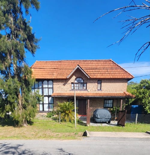 Casa en venta c/ cochera en Lagomar