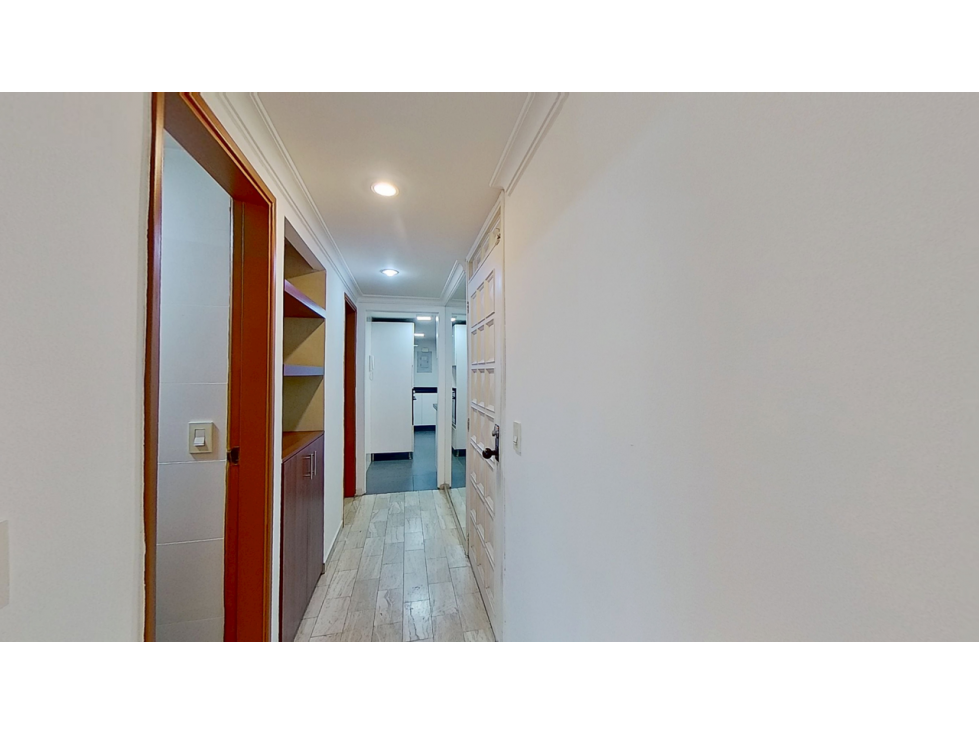 Apartamento en venta en Santa Barbara Oriental, Bogotá · foto 4 de 20