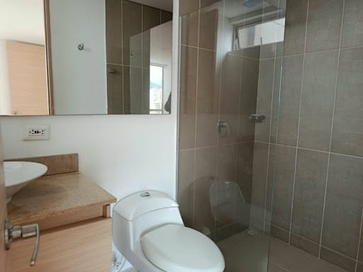 Apartamento de 3 alcobas en arriendo en Vegas De La Doctora, Sabaneta, 80 m² · foto 9 de 16