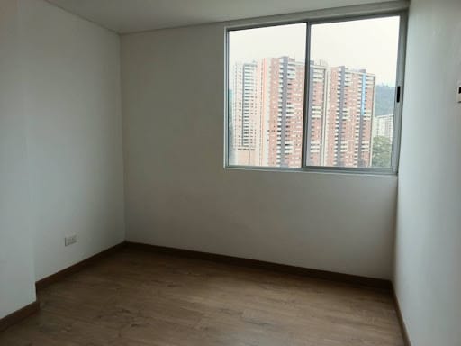 Apartamento de 3 alcobas en arriendo en Vegas De La Doctora, Sabaneta, 80 m² · foto 10 de 16