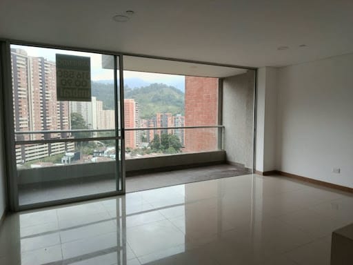Apartamento de 3 alcobas en arriendo en Vegas De La Doctora, Sabaneta, 80 m² · foto 14 de 16