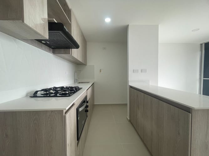 Apartamento de 2 alcobas en venta en Simon Bolivar, Envigado, 61 m² · foto 4 de 17