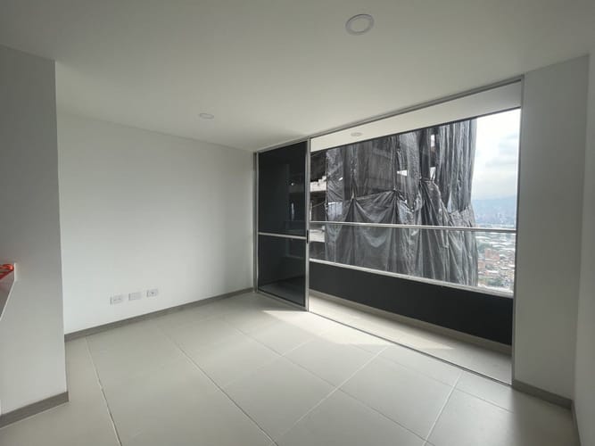Apartamento de 2 alcobas en venta en Simon Bolivar, Envigado, 61 m² · foto 6 de 17