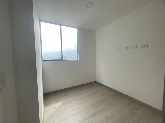 Apartamento de 2 alcobas en venta en Simon Bolivar, Envigado, 61 m² · foto 8 de 17