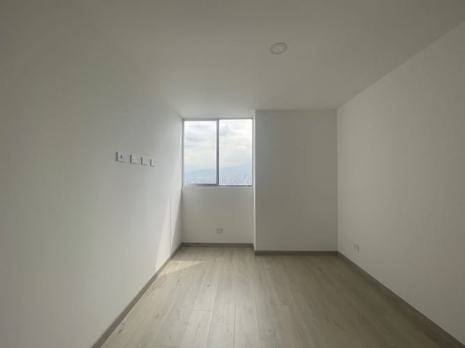 Apartamento de 2 alcobas en venta en Simon Bolivar, Envigado, 61 m² · foto 9 de 17