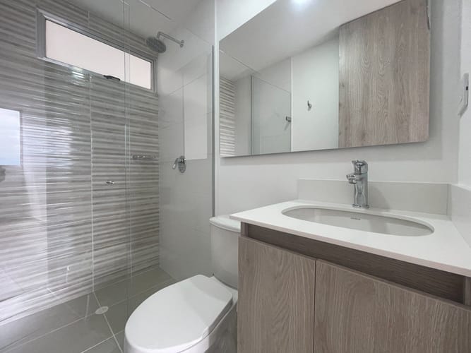 Apartamento de 2 alcobas en venta en Simon Bolivar, Envigado, 61 m² · foto 14 de 17