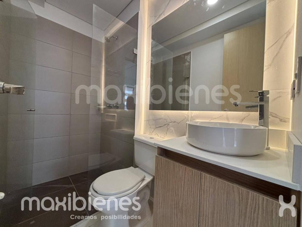 Apartamento en arriendo en Fatima, Envigado · foto 9 de 10