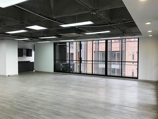 Oficina en venta en La Florida, Medellín, 193 m² · foto 9 de 11