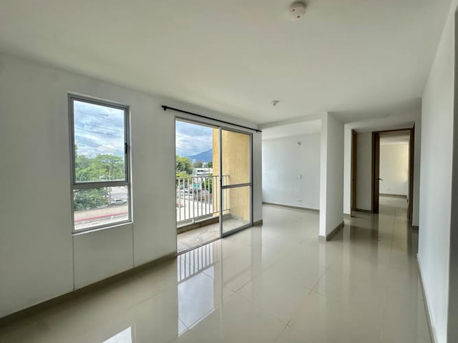 Apartamento en venta en Brisas De Los Alamos, Cali · foto 2 de 14