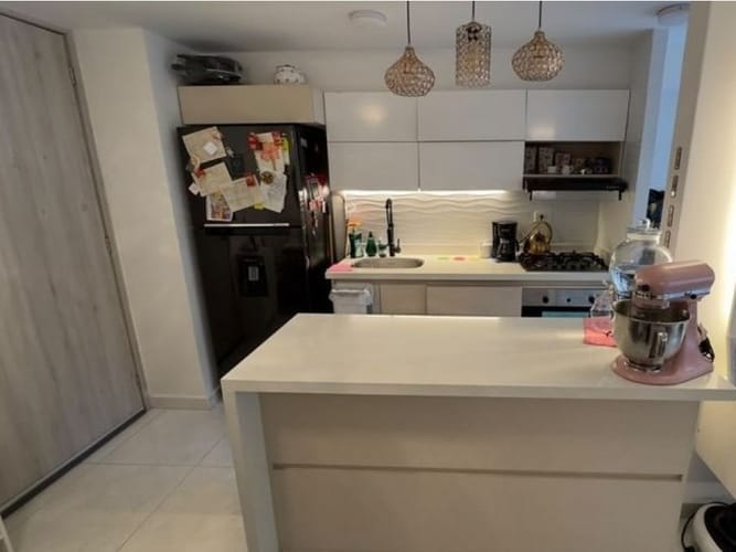 Apartamento de 2 alcobas en venta en Quebrada Grande, La Estrella, 50 m² · foto 2 de 10