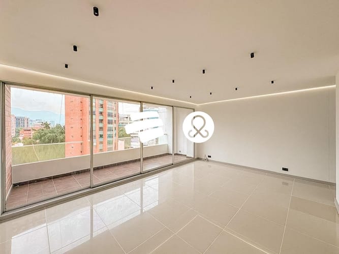 Apartamento de 3 alcobas en venta en El Poblado, Medellín, 116 m² · foto 6 de 24