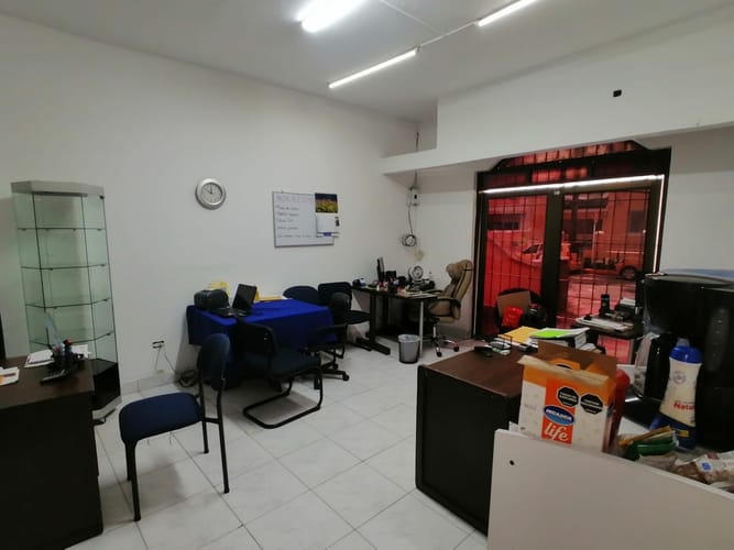 Casa de 18 alcobas en venta en Versalles, Cali, 433 m² · foto 5 de 24