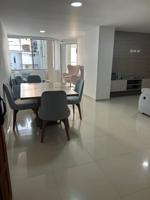 Apartamento de 3 alcobas en venta en Cabecera Del Llano, Bucaramanga, 99 m² · foto 9 de 24