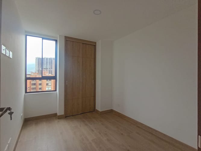 Apartamento de 3 alcobas en venta en Laureles, Medellín, 84 m² · foto 11 de 16