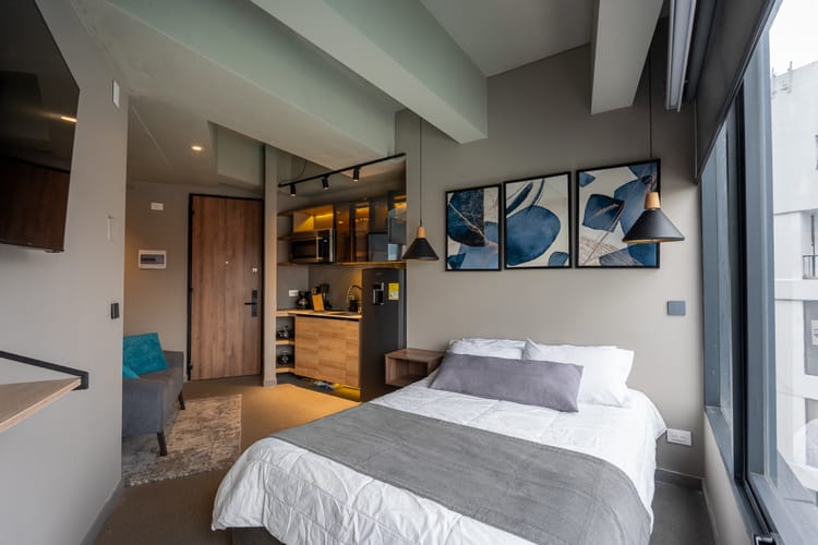 Apartaestudio en venta en Chico, Bogotá, 23 m² · foto 2 de 24