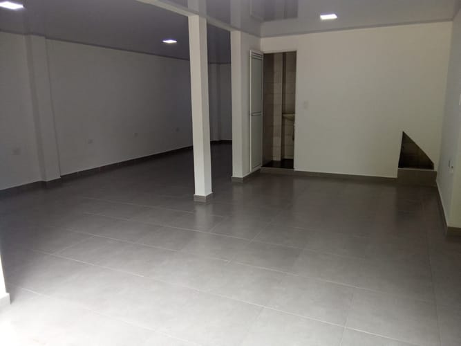 Local en arriendo en Brisas Del Campo, Girón, 80 m² · foto 13 de 14