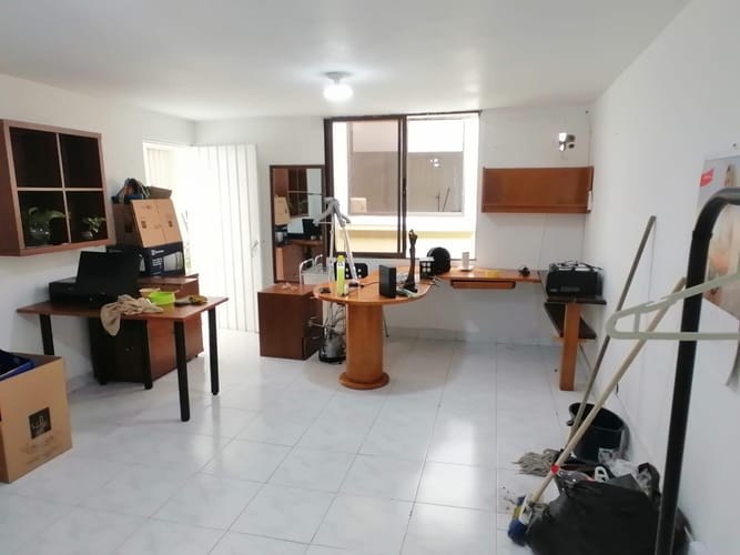 Casa de 18 alcobas en venta en Versalles, Cali, 433 m² · foto 20 de 24