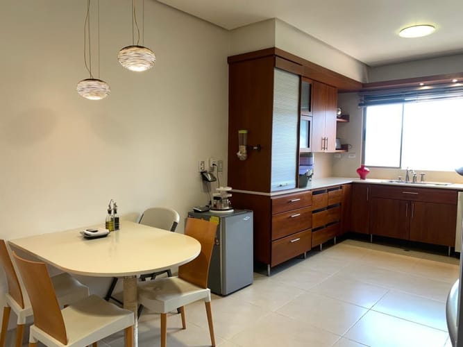 Apartamento de 3 alcobas en venta en El Poblado, Medellín, 432 m² · foto 10 de 21