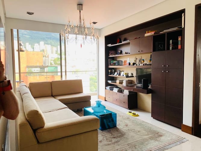 Apartamento de 3 alcobas en venta en El Poblado, Medellín, 432 m² · foto 18 de 21
