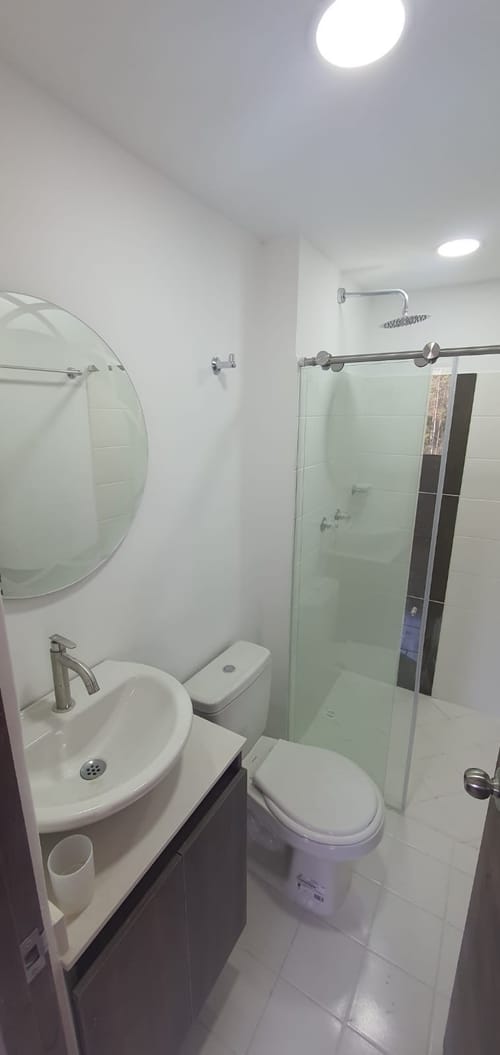 Apartamento de 2 alcobas en venta en La Macarena, Rionegro, 52 m² · foto 5 de 18