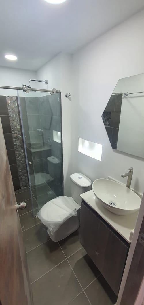 Apartamento de 2 alcobas en venta en La Macarena, Rionegro, 52 m² · foto 6 de 18