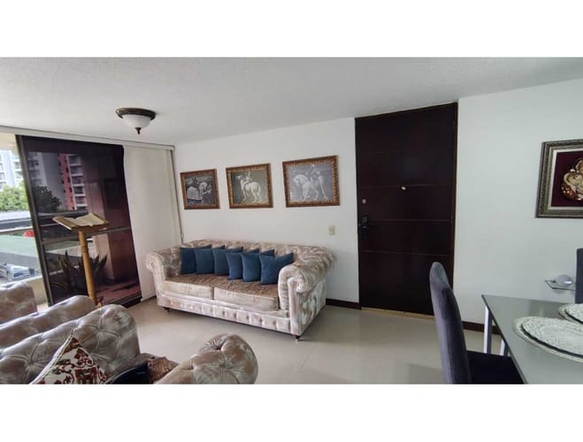 Apartamento de 3 alcobas en venta en Belén, Medellín, 97 m² · foto 2 de 24
