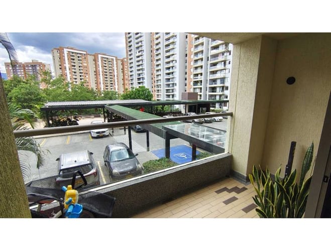 Apartamento de 3 alcobas en venta en Belén, Medellín, 97 m² · foto 4 de 24