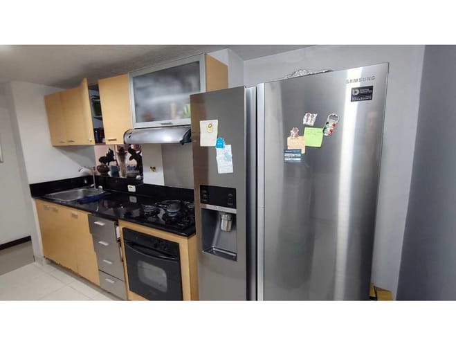 Apartamento de 3 alcobas en venta en Belén, Medellín, 97 m² · foto 8 de 24