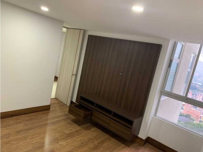 Apartamento de 3 alcobas en venta en Las Lomitas, Sabaneta, 104 m² · foto 7 de 18