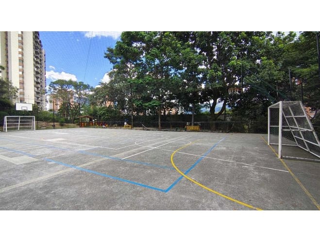 Apartamento de 3 alcobas en venta en Belén, Medellín, 97 m² · foto 22 de 24