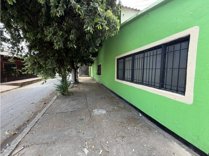 Casa de 7 alcobas en venta en Las Granjas, Neiva, 134 m² · foto 2 de 18