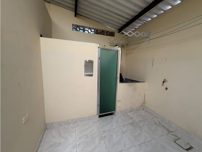 Casa de 7 alcobas en venta en Las Granjas, Neiva, 134 m² · foto 8 de 18