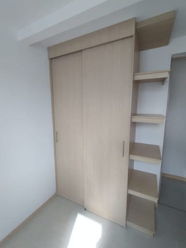 Apartamento de 3 alcobas en arriendo en El Porvenir, Medellín, 55 m² · foto 7 de 15