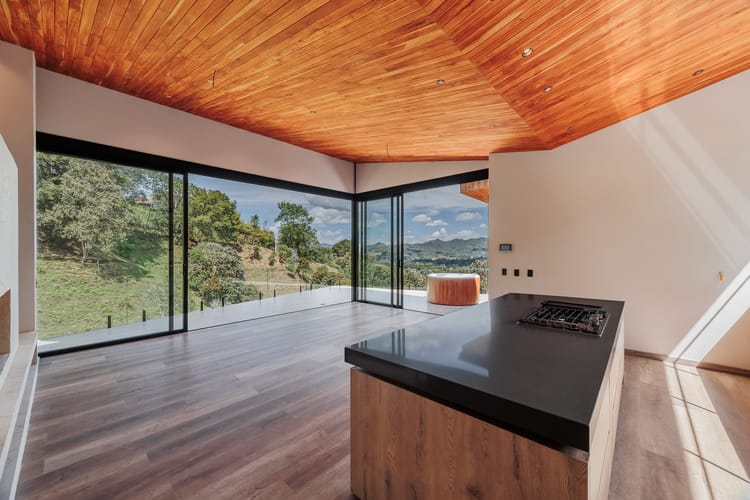 Casa de 4 alcobas en venta en Los Salados, El Retiro, 413 m² · foto 2 de 20