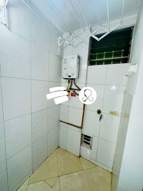 Apartamento de 3 alcobas en venta en Ferreni, Medellín, 63 m² · foto 5 de 14