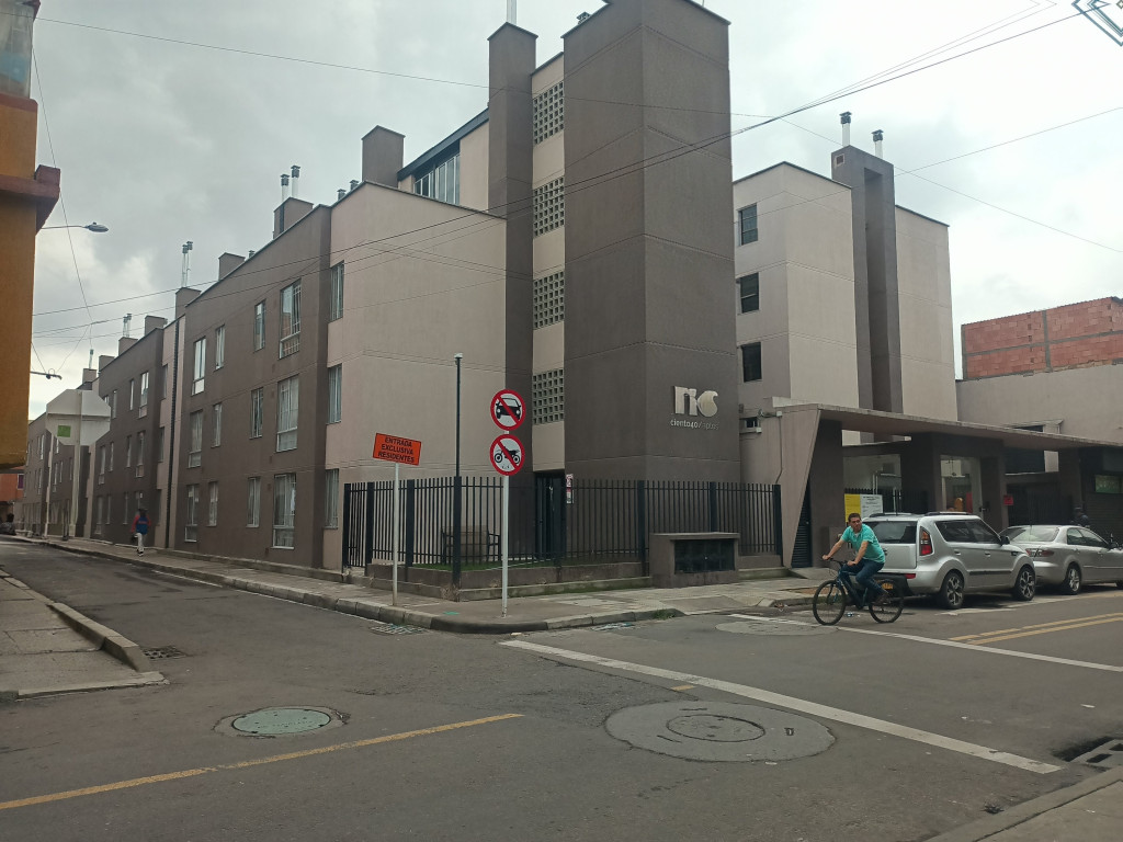 Apartamento en venta en El Poa, Bogotá · foto 3 de 21