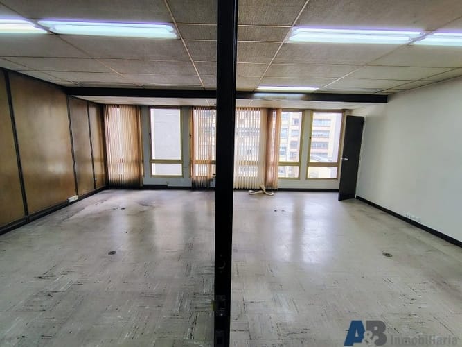 Oficina en arriendo en La Candelaria, Medellín, 44 m² · foto 7 de 13