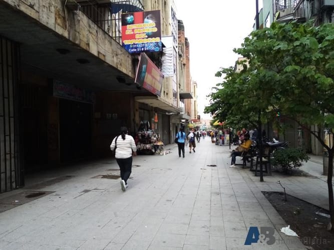 Oficina en arriendo en La Candelaria, Medellín, 44 m² · foto 12 de 13