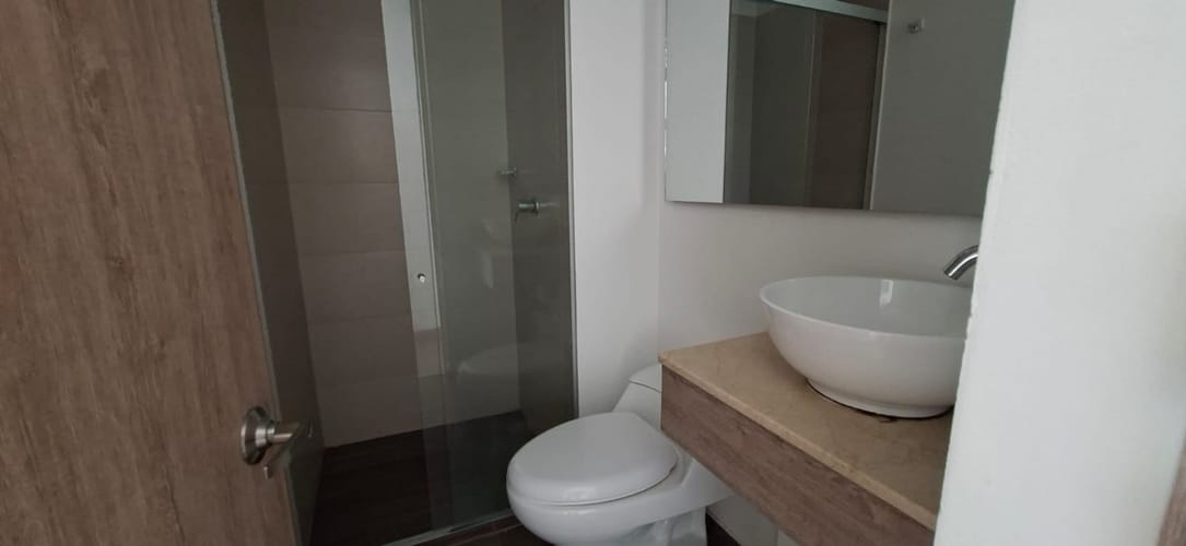 Apartamento de 3 alcobas en arriendo en Prados De Sabaneta, Sabaneta, 75 m² · foto 15 de 23