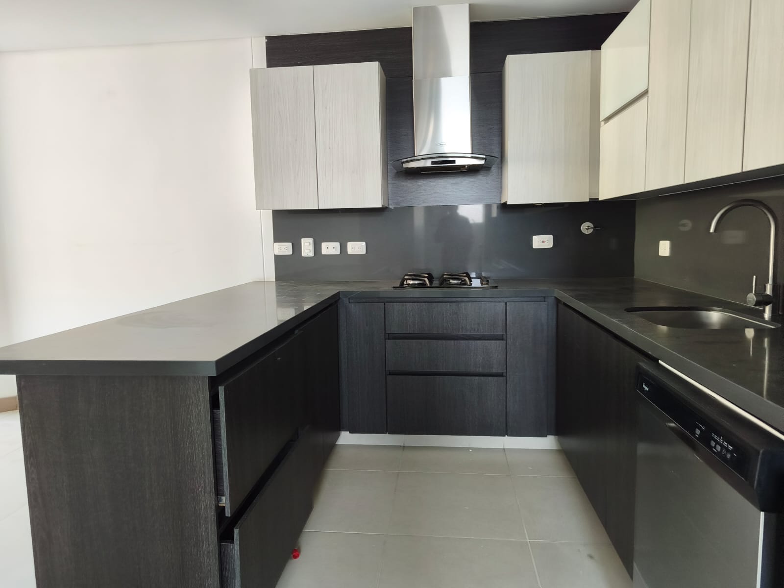 Apartamento en Arriendo en El Poblado, Envigado en Envigado, de Bien Raiz S.A.S