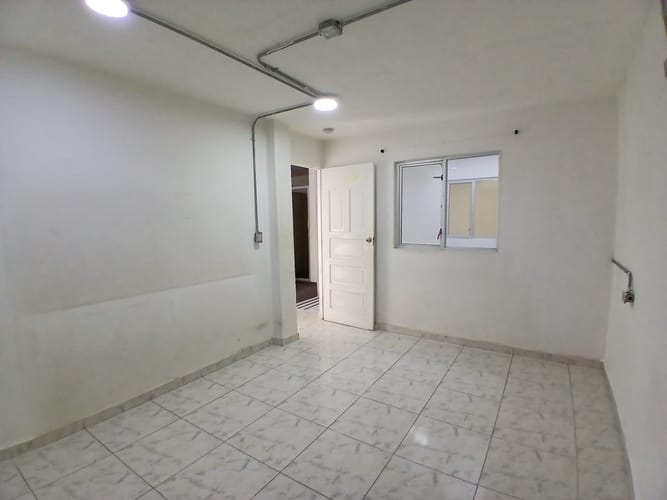 Local en arriendo en El Poblado, Medellín, 240 m² · foto 8 de 10