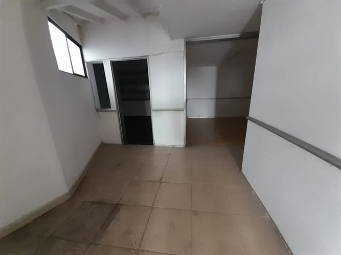 Local en arriendo en El Poblado, Medellín, 100 m² · foto 5 de 10