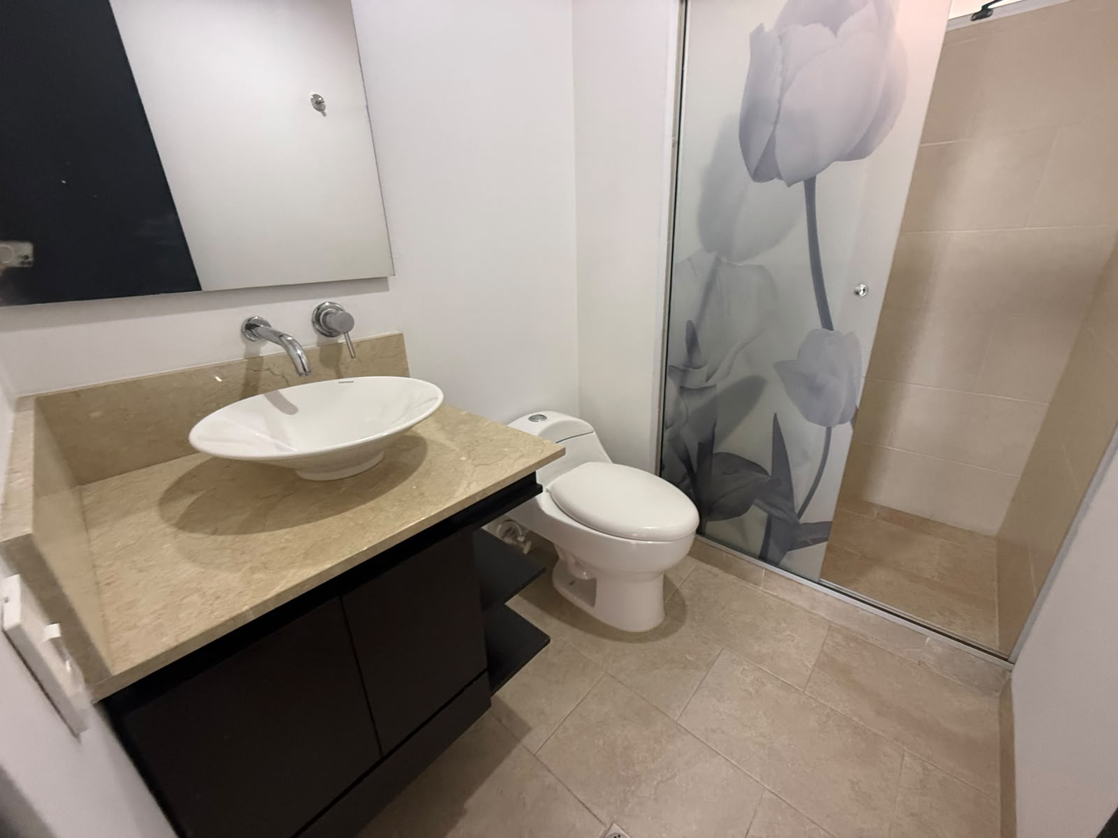 Apartamento en arriendo en Santa Maria De Los Angeles, Medellín · foto 2 de 13