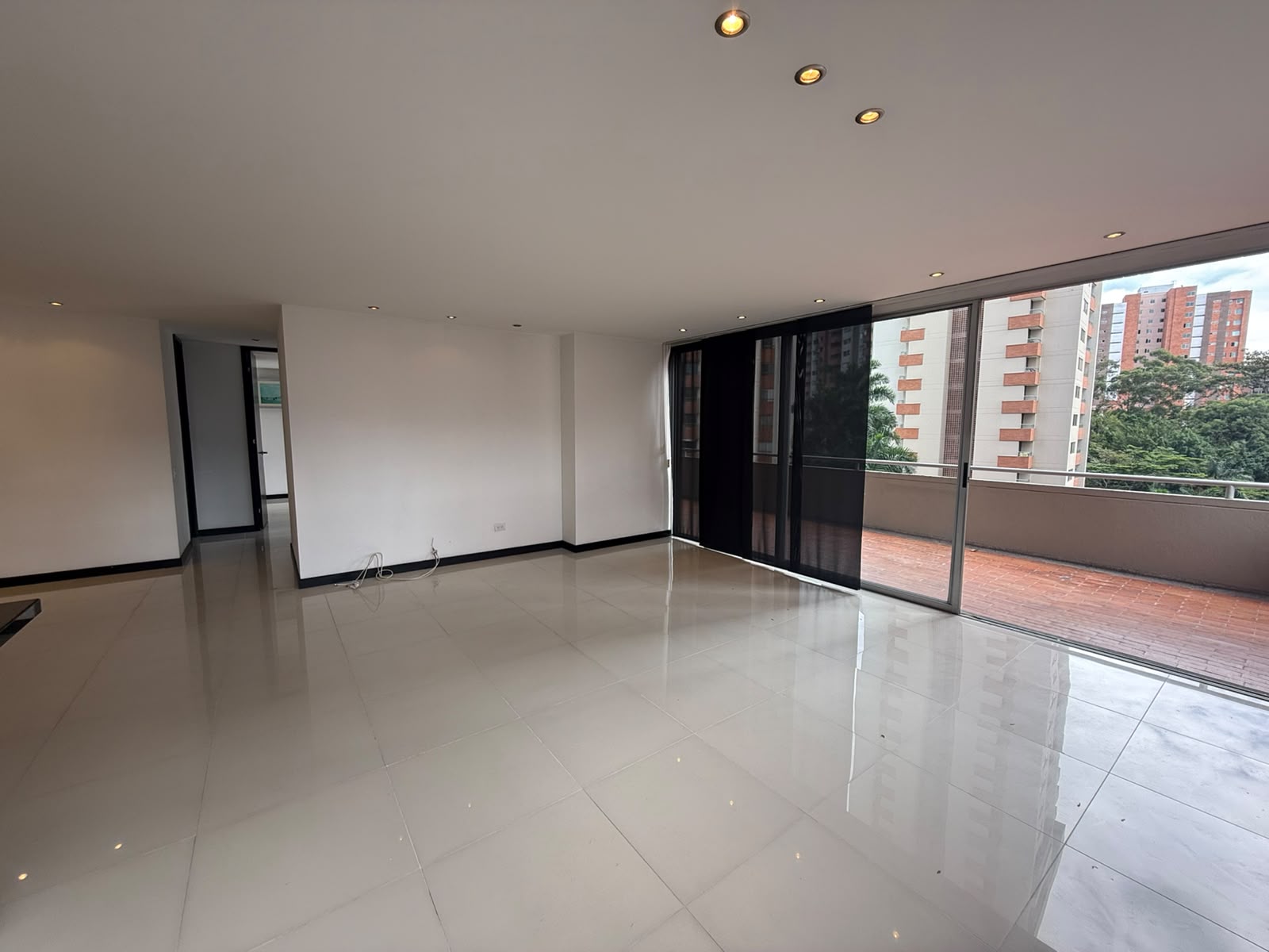 Apartamento en arriendo en Santa Maria De Los Angeles, Medellín · foto 10 de 13