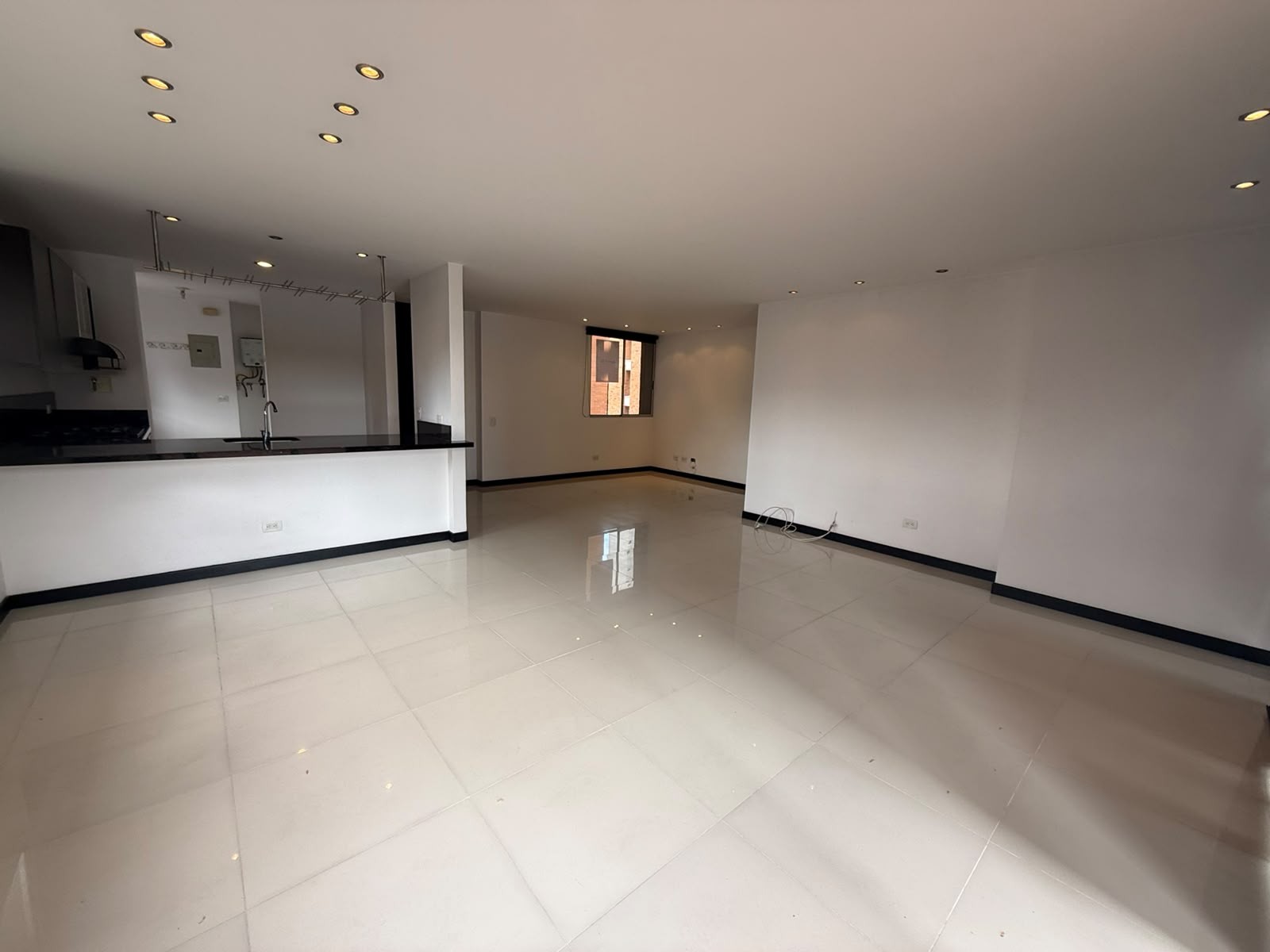 Apartamento en arriendo en Santa Maria De Los Angeles, Medellín · foto 13 de 13