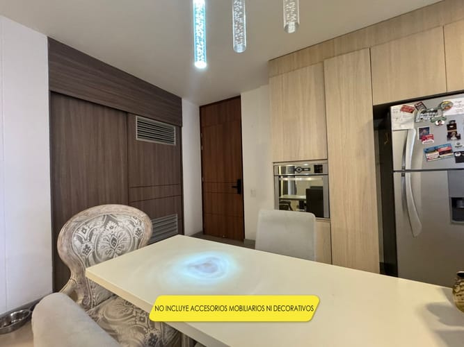 Apartamento de 3 alcobas en arriendo en Camino Verde, Envigado, 92 m² · foto 5 de 16