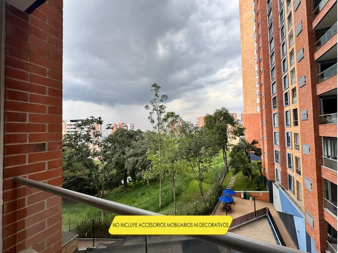 Apartamento de 3 alcobas en arriendo en Camino Verde, Envigado, 92 m² · foto 9 de 16